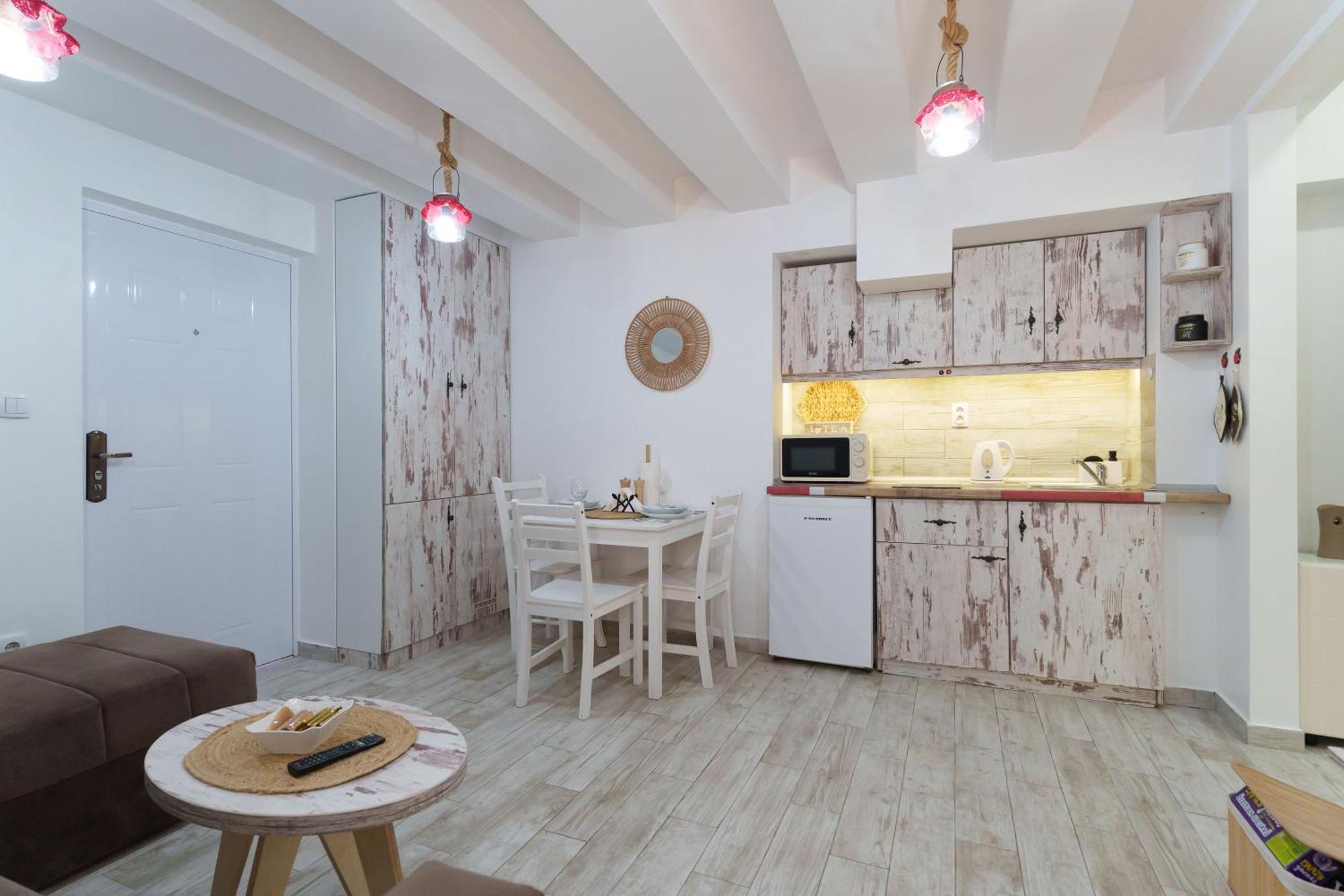 Lara Free Parking Skadarlija Apartment Belgrade Luaran gambar